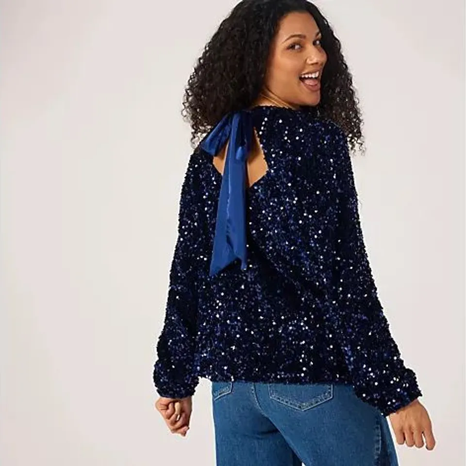 IZABEL LONDON SEQUIN BOW BACK TOP - SIZE 20