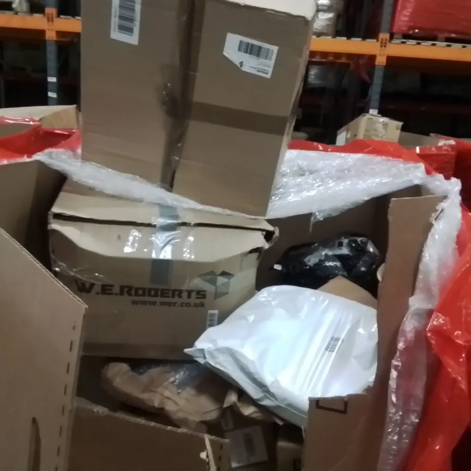 PALLET OF ASSORTED HOUSEHOLD GOODS AND PRODUCTS TO INCLUDE;BABY PLAY MAT,MUSICAL STROLLER,CAT LITTER TRAY 