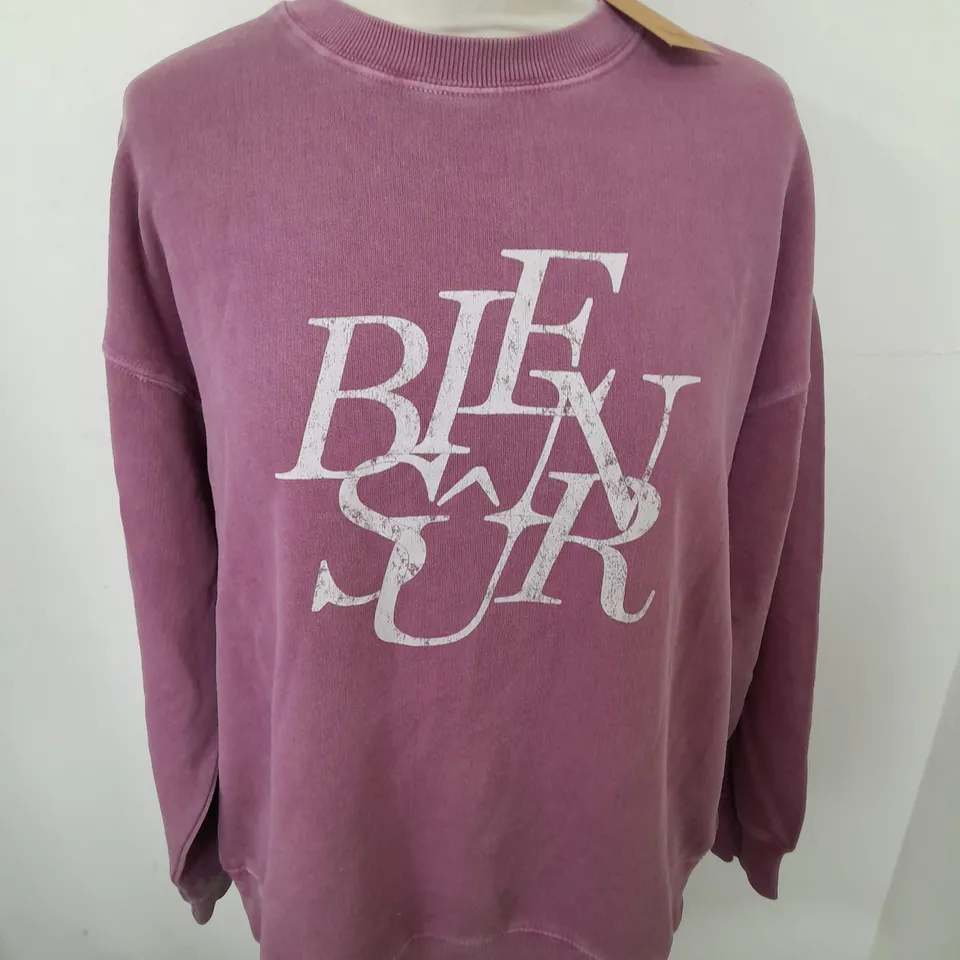 HUSH BIEN SUR RELAXED SWEATSHIRT IN BERRY HAZE - XS