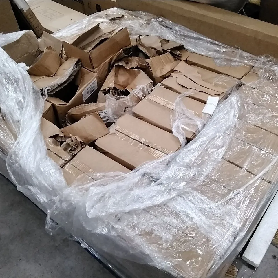 PALLET OF 5L HAND SANITISER BOTTLES