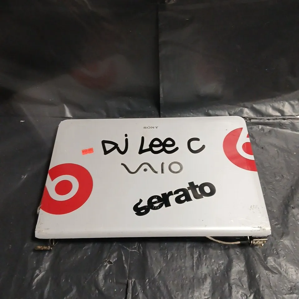 SONY VAIO LAPTOP SVE151J13EW