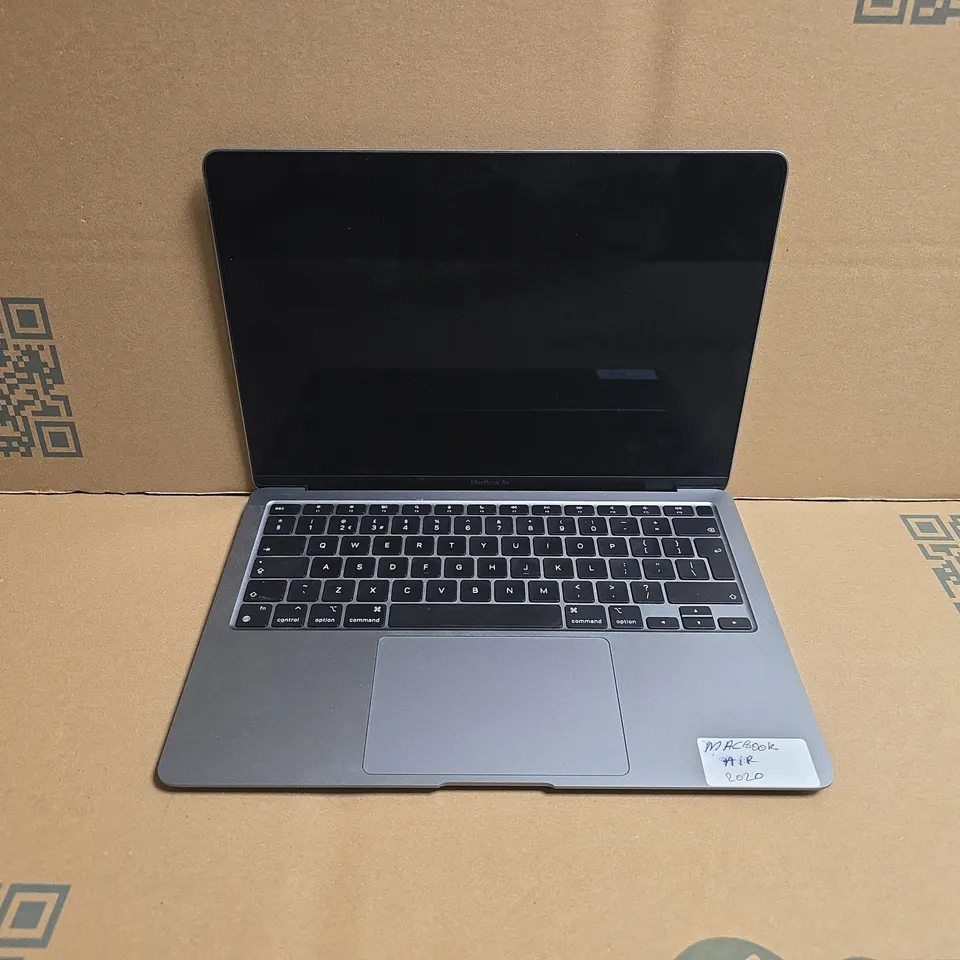 APPLE MACBOOK AIR (A2337)