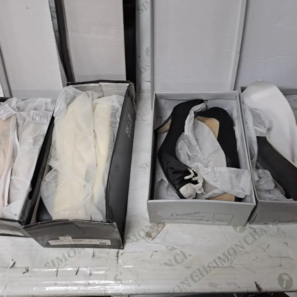 APPROXIMATELY 10 PAIRS OF ASSORTED BOXED AND UNBOXED SHOES TO INCLUDE SANDALS, AND TRAINERS 