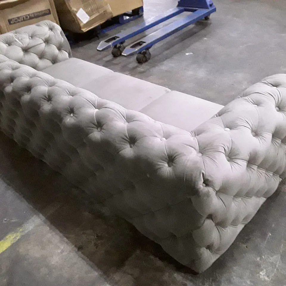 QUALITY DESIGNER 3 SEATER SOFA - GREY VELVET FABRIC 