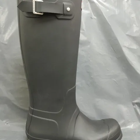 BOXED PAIR OF HUNTER MENS ORIGINAL TALL BOOTS IN BLACK SIZE UK 9