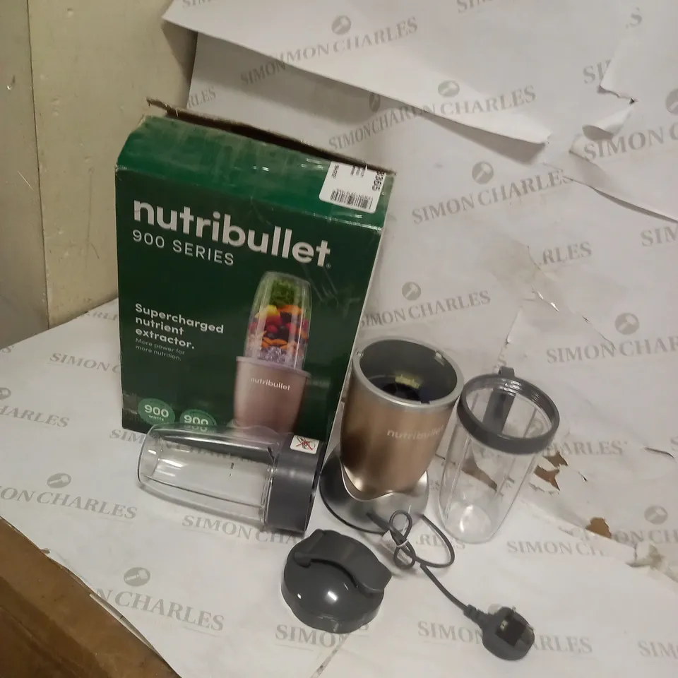 NUTRIBULLET 900W BLENDER CHAMPAGNE MULTI-FUNCTION SMOOTHIE MAKER