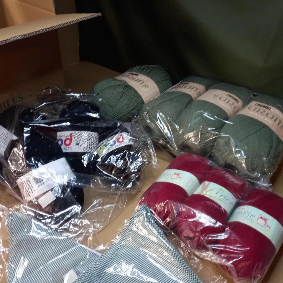 LOT OF APPROX 5 ASSORTED CRAFT RELATED ITEMS TO INCLUDE: ARAN WOOL, RED WOOL, BLACK WOOL