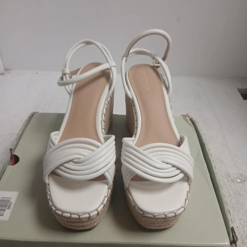 TED BAKER WHITE WEDGE ESPADRILLE SANDALS – UK 6 (EU 39) – BOXED