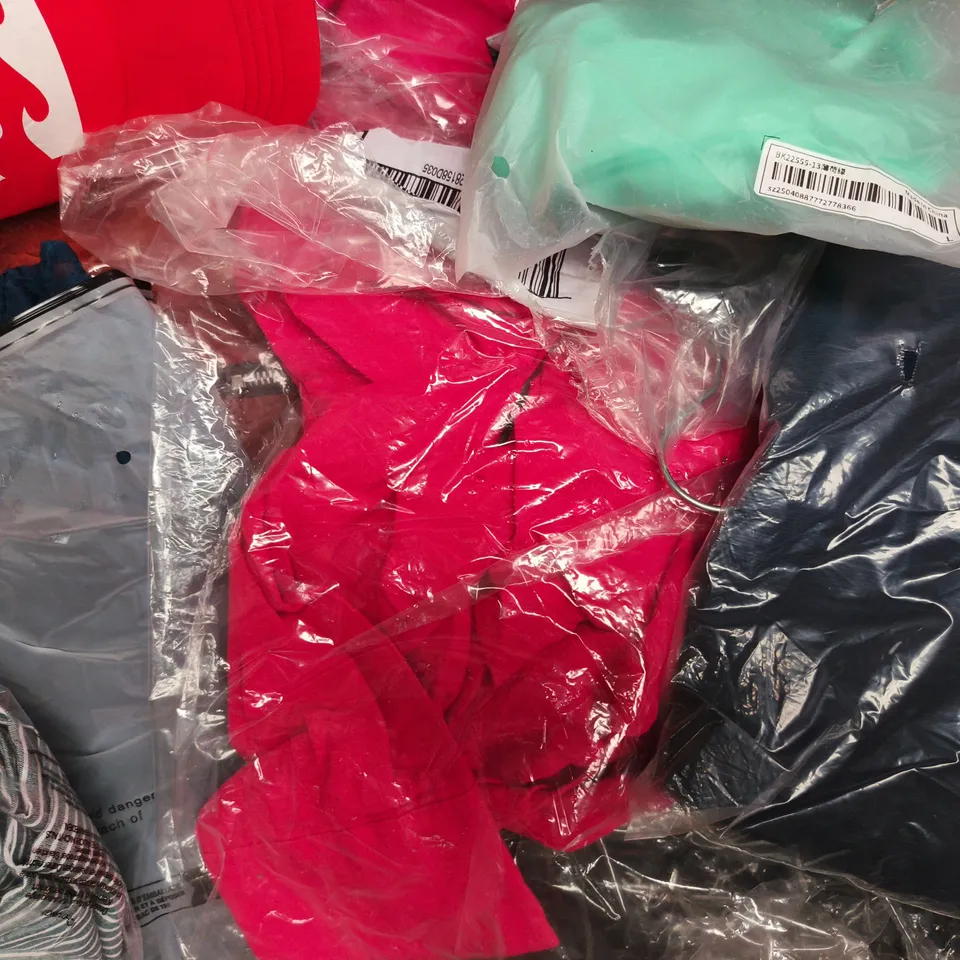 APPROXIMATELY 20 ASSORTED CLOTHING AND FASHION PRODUCTS IN VARIOUS STYLES AND SIZES - COLLECTION ONLY