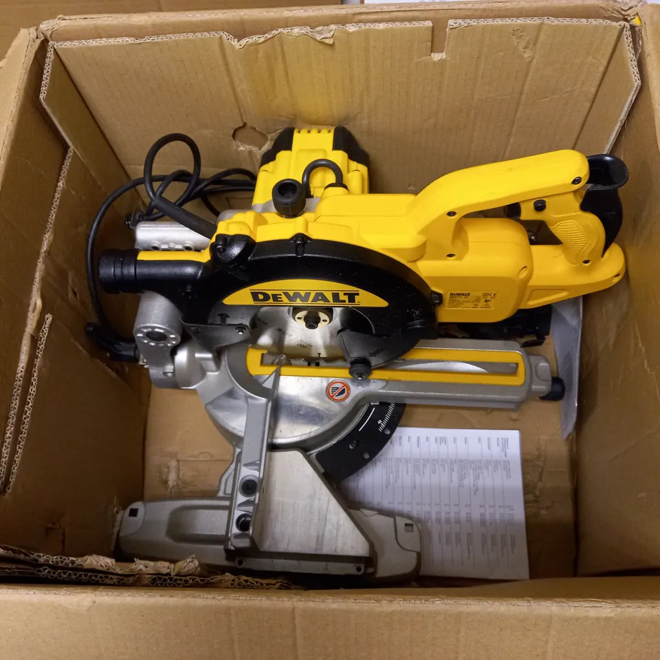 DEWALT DWS774-GB 216-MM 230V SLIDE MITRE SAW 