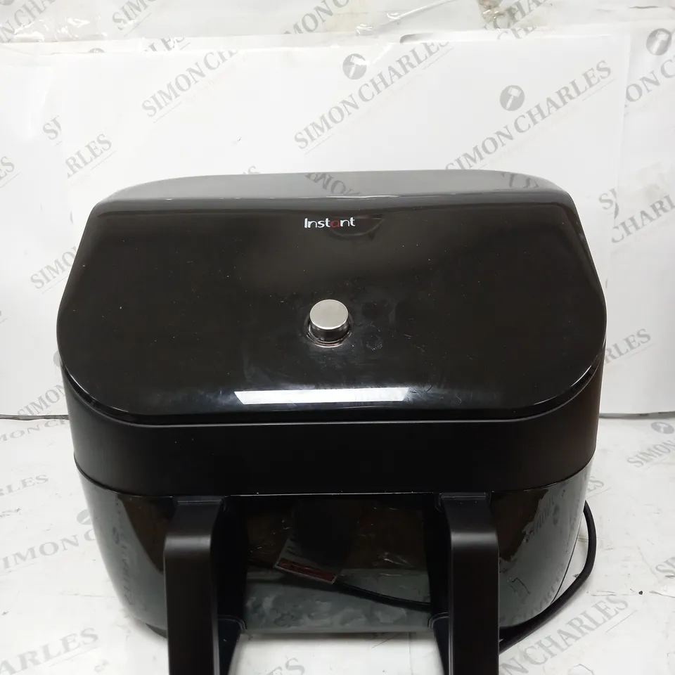 INSTANT VORTEX PLUS VERSAZONE AIR FRYER 