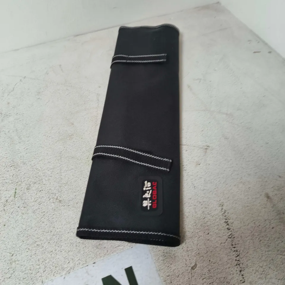 GLOBAL 3-PIECE STAINLESS STEEL KNIFES IN BLACK ROLL CASE