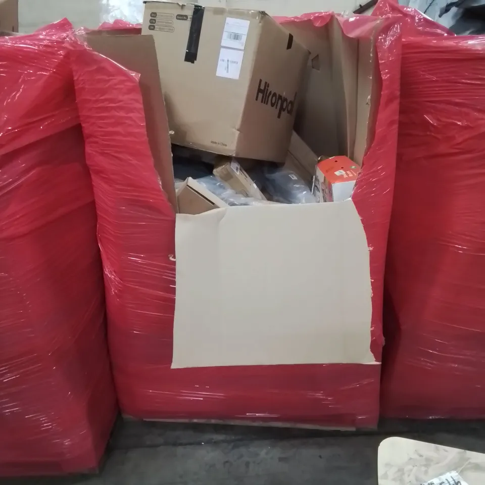 PALLET OF HOUSEHOLD ITEMS AND CONSUMER GOODS TO INCLUDE: SPRAY KITCHEN PLAYHOUSE, DK SONIC ULTRASONIC CLEANER, UMBRELLA STAND, A BRASS TOWEL RAIL, ETC.