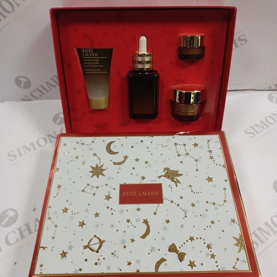 BOXED ESTEE LAUDER THE LIFT & GLOW ROUTINE BEAUTY SET 