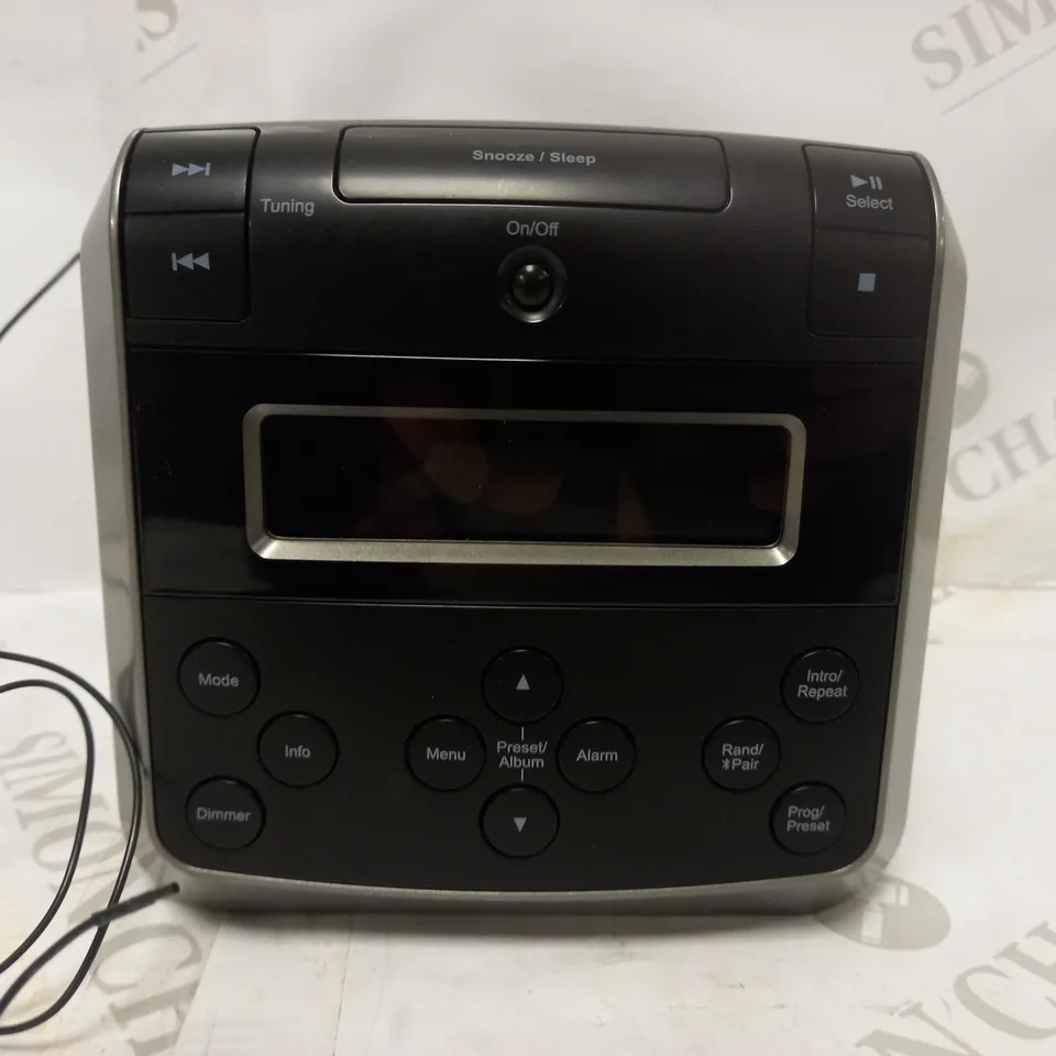 ROBERTS SOUND48 CD CLOCK RADIO