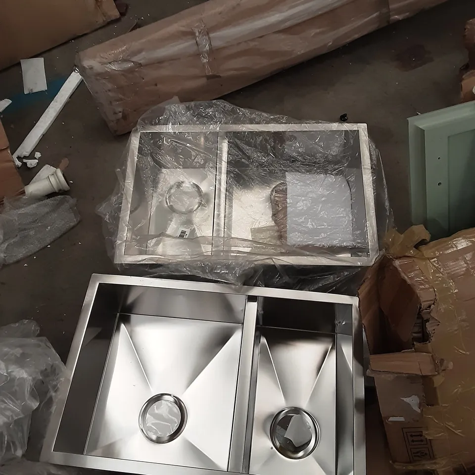 LOT OF 2 ASSORTED DESIGNER STAINLESS STEEL 1.5 KITCHEN SINKS