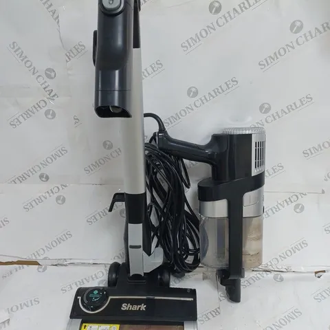 SHARK STRATOS ANTI HAIR WRAP PET PRO VACUUM CLEANER
