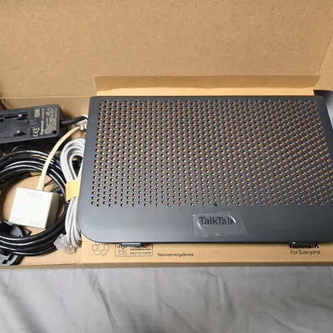 BOXED TALK TALK WIFI HUB