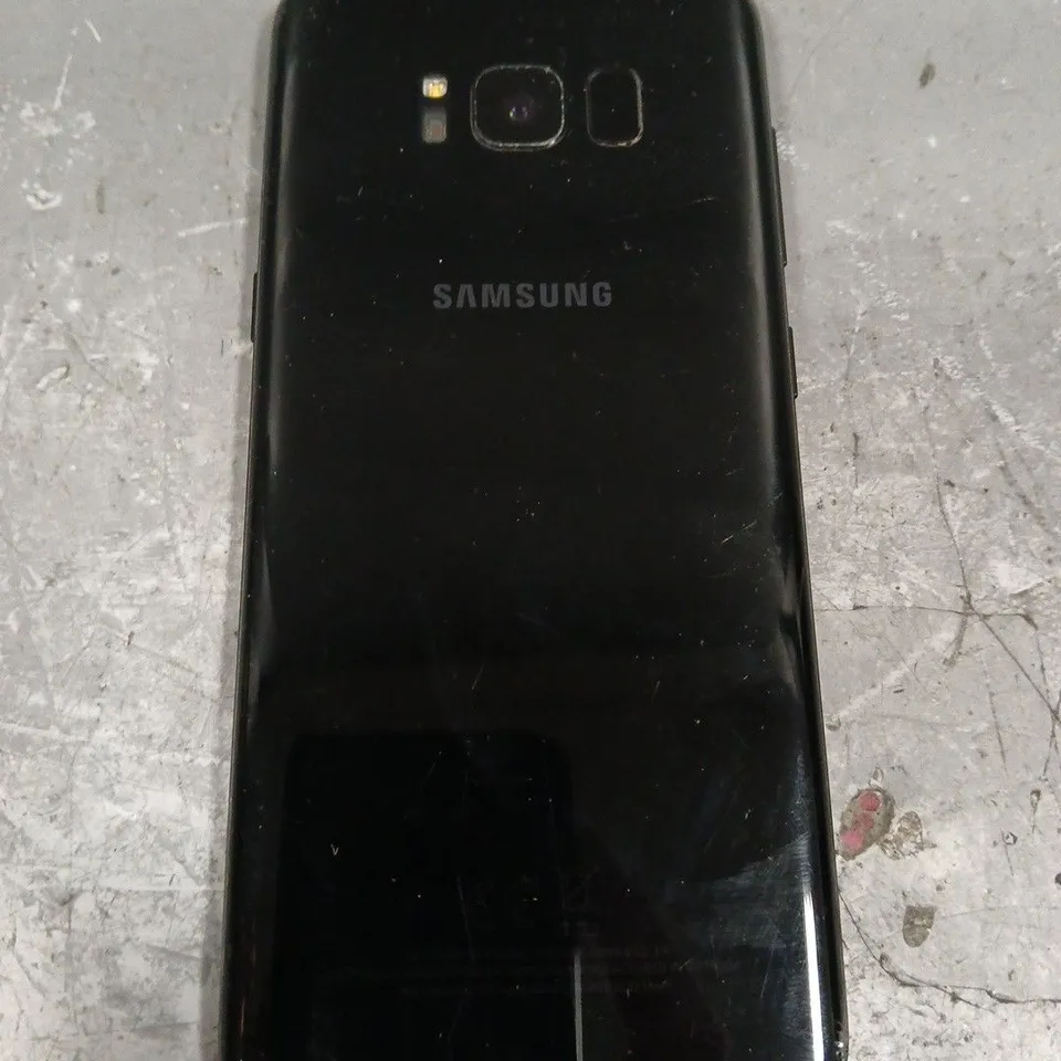 SAMSUNG GALAXY S8 SMARTPHONE IN BLACK