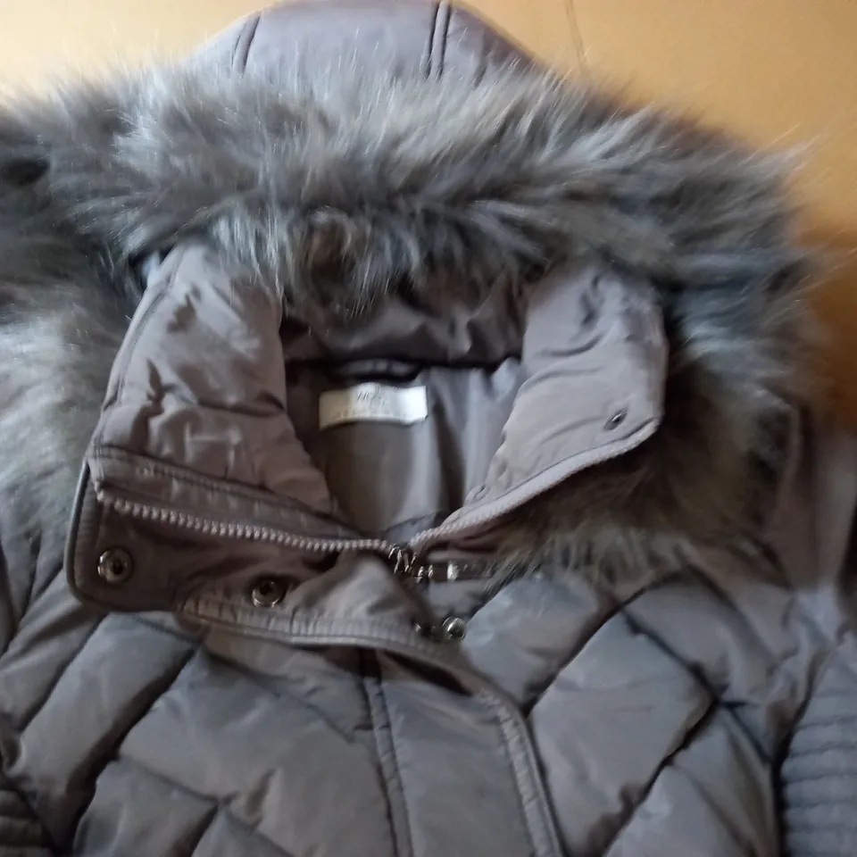 WALLIS PETITE GREY HOODED COAT WITH BELT DETAIL - UK S
