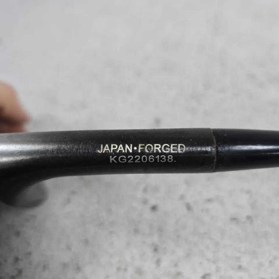 GOLF IRON WITH GOLF PRIDE GRIP – JAPAN FORGED KG2206138