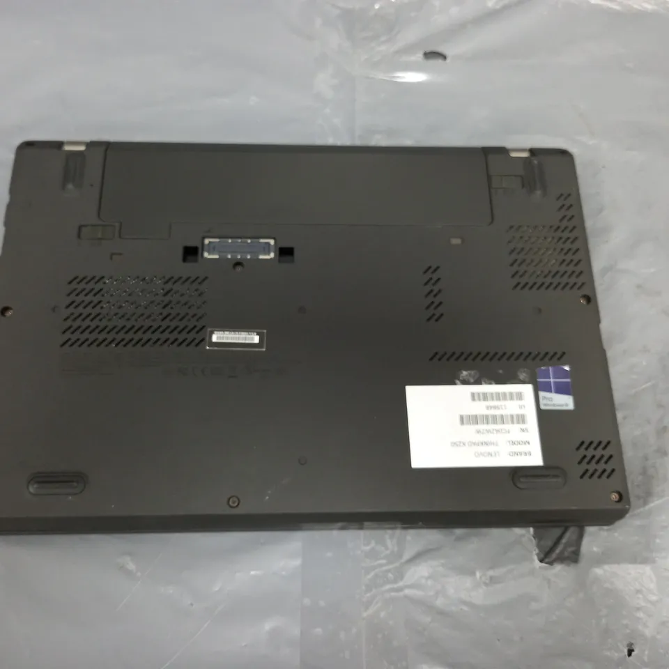 LENOVO THINKPAD X250 12 INCH I5-5300U 2.30GHZ