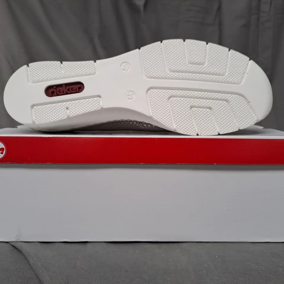 BOXED PAIR OF RIEKER WEDGE SLIP ON SHOES IN SILVER SIZE 6