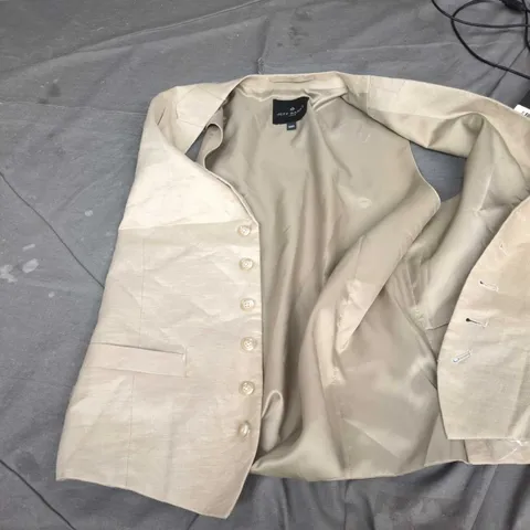 JEFF BANKS LONDON BEIGE BLAZER JACKET – MEN'S 38R