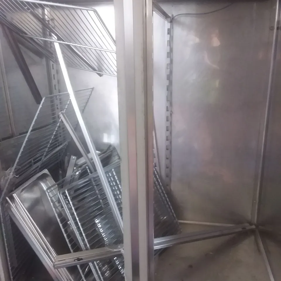 LARGE DOUBLE DISPLAY FRIDGE 
