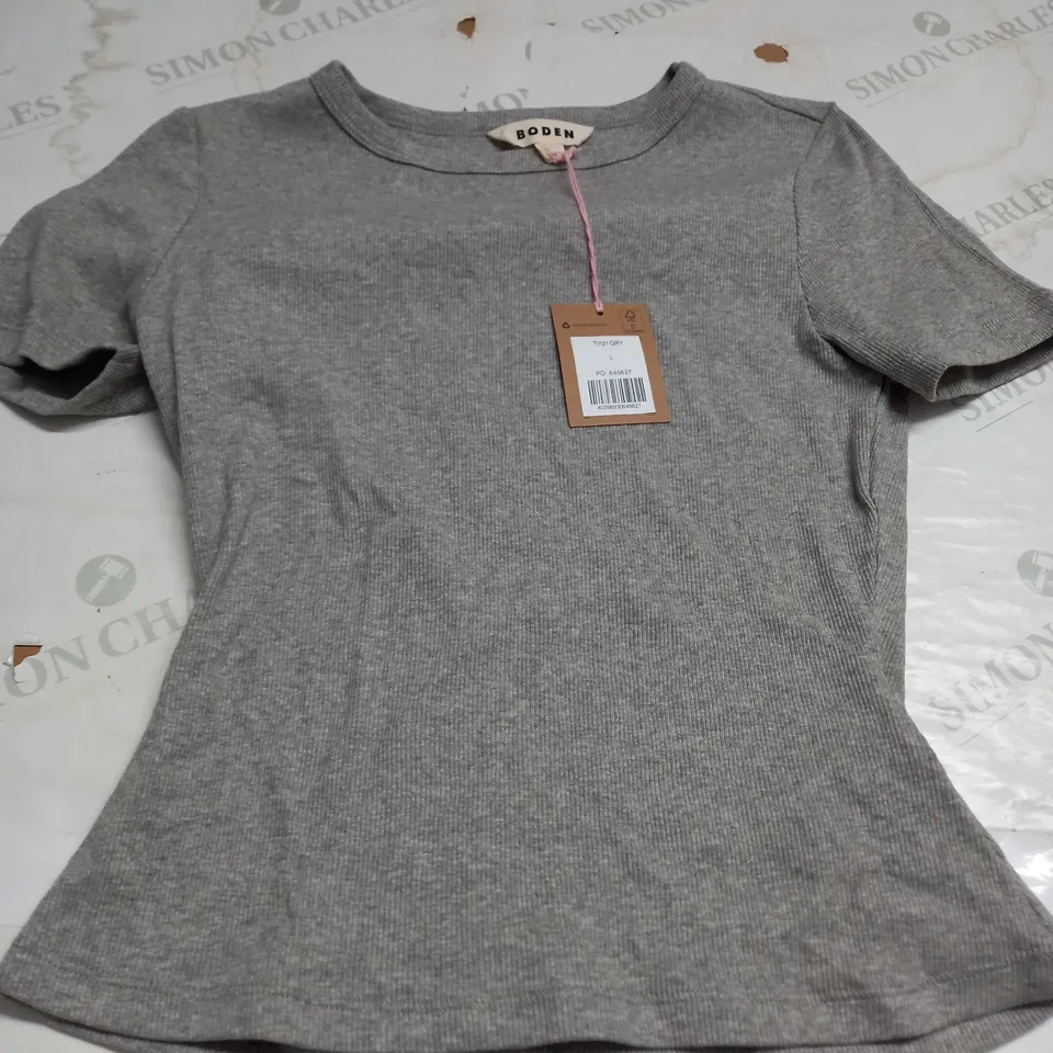 BODEN CASUAL T-SHIRT SIZE L