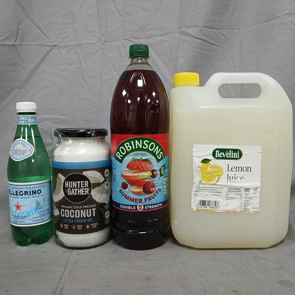 APPROXIMATELY 8 ASSORTED FOOD AND DRINK ITEMS TO INCLUDE LEMON JUICE, ROBINSONS, ETC