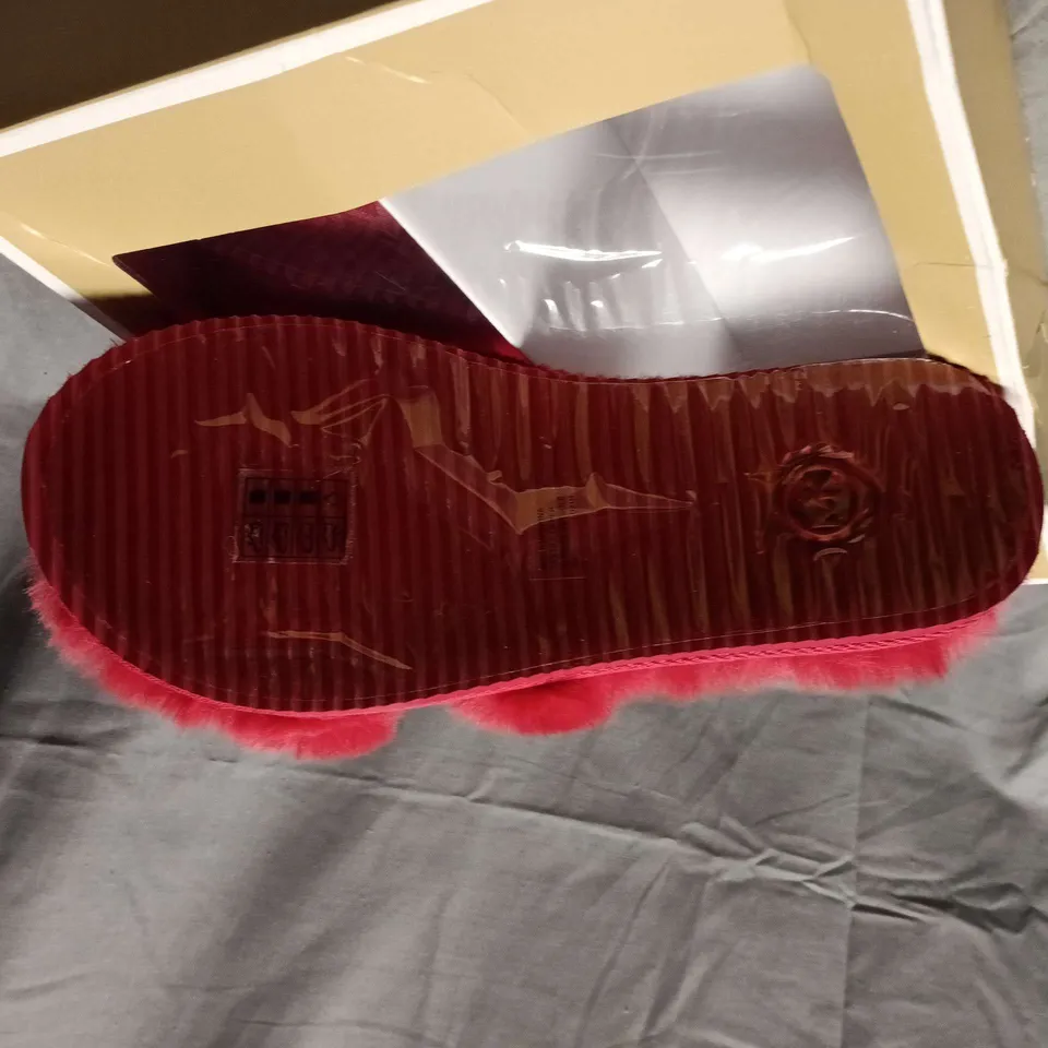Michael Kors Women's Red Faux Fur Slides - US SIZE 9 – Boxed