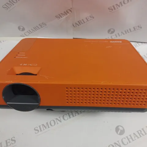 UNBOXED SANYO PRO XTRA MULTIVERSE PROJECTOR