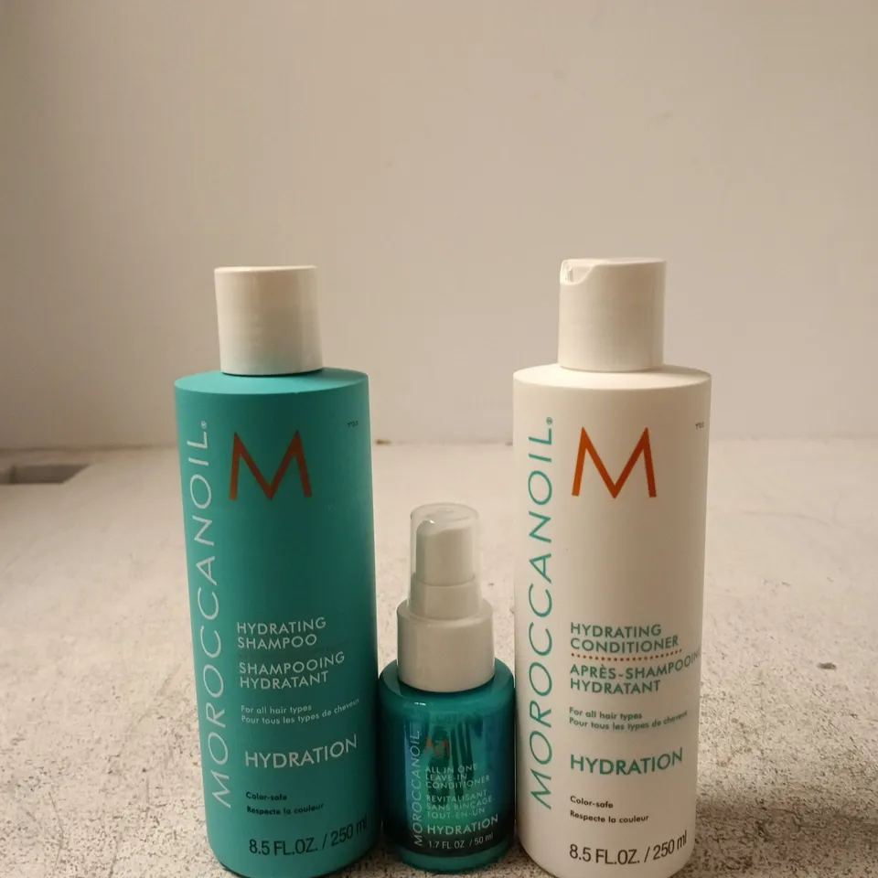 MOROCCANOIL HYDRATING SHAMPOO & CONDITIONER WITH MOROCCANOIL TREATMENT OIL – 3-PIECE SET