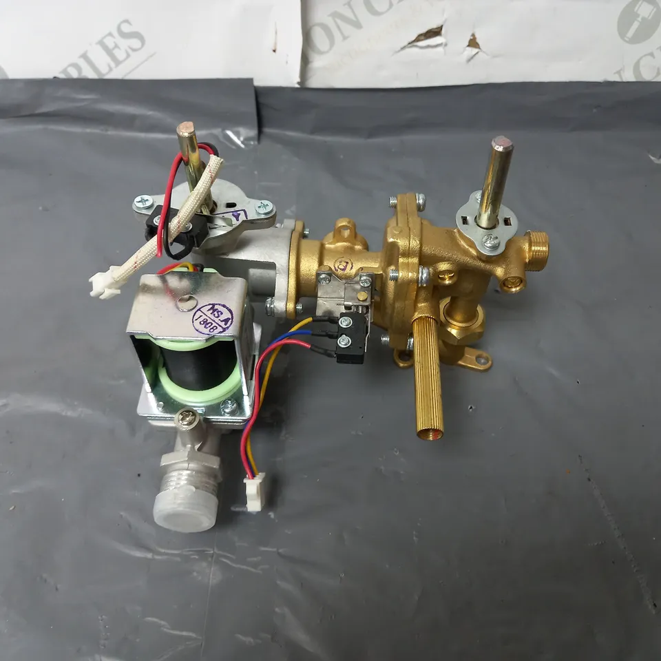 GAS WATER HEATER UNITE 