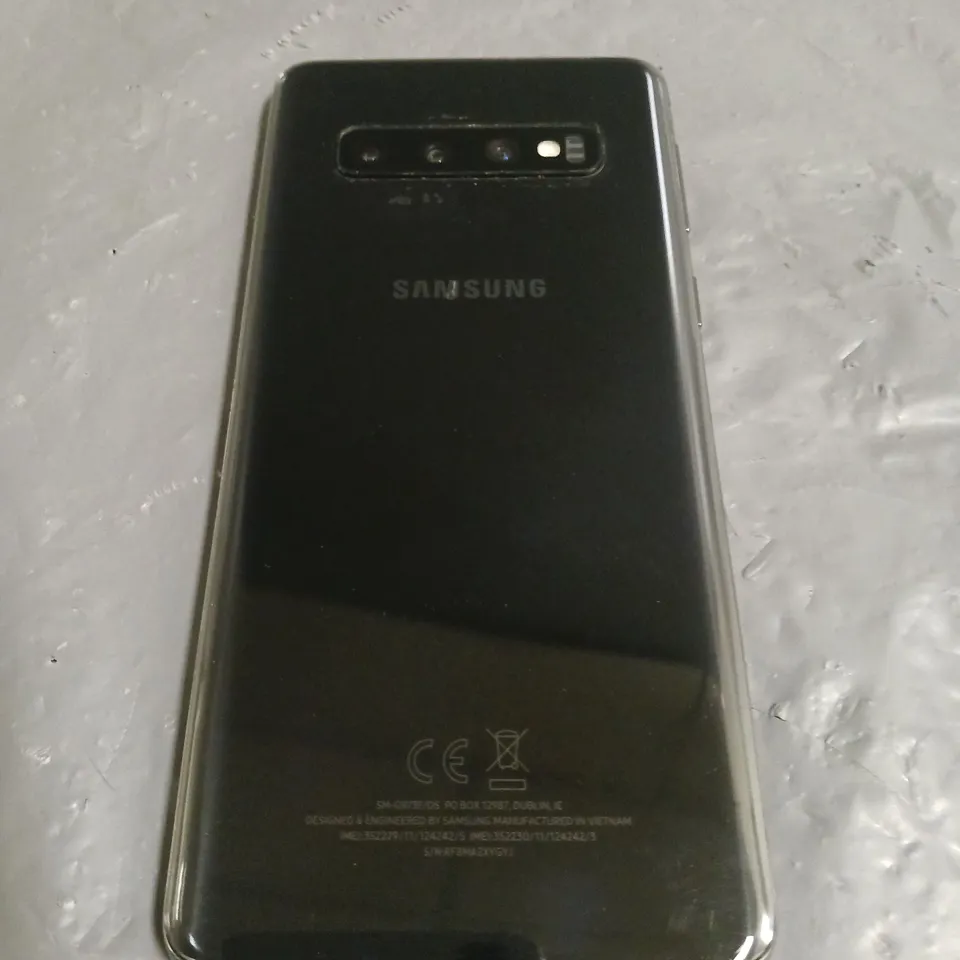 UNBOXED SAMSUNG GALAXY S10 MOBILE PHONE 