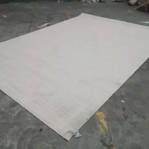 QUALITY DESIGNER AREA RUG - APPROXIMATELY 340X240CM