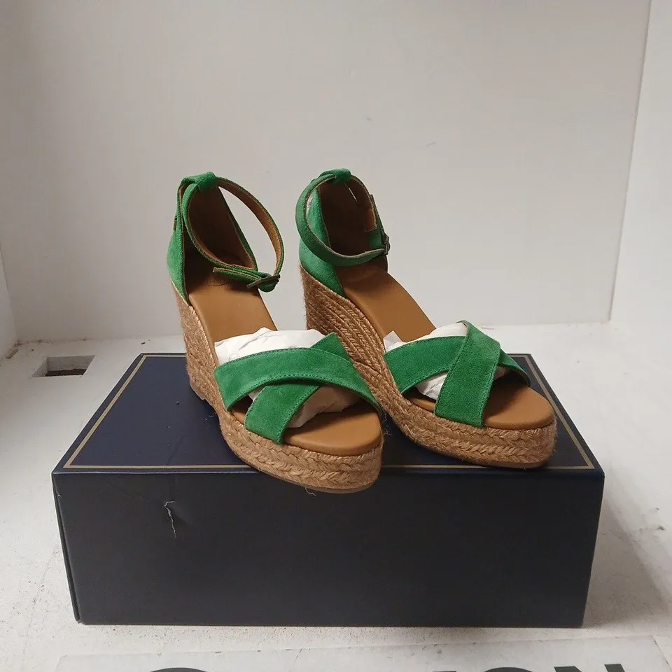 FAIRFOX AND FAVOR VALENCIA WEDGE CLOVER GREEN SUEDE UK 4