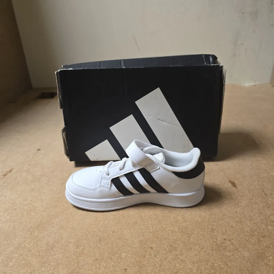 ADIDAS KIDS WHITE VELCRO TRAINERS - UK SIZE KIDS 12 