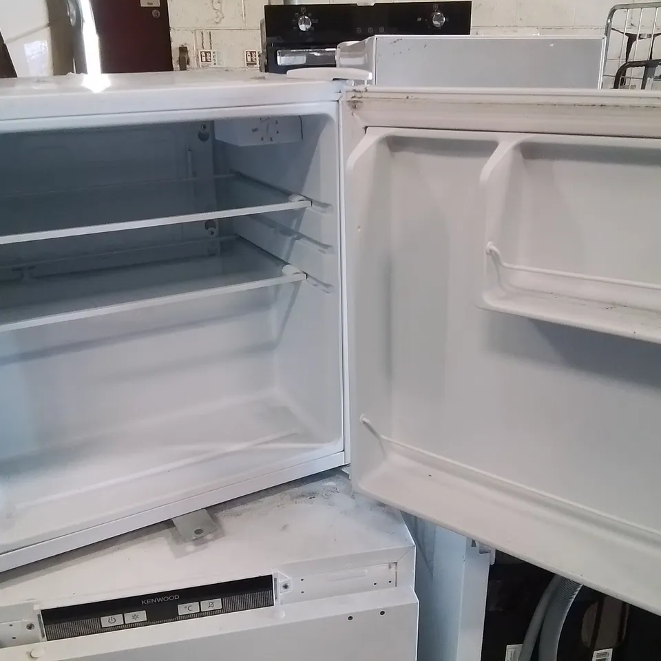 COOLMED TABLETOP REFRIGERATOR CMST50