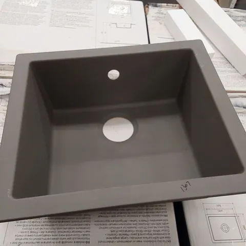 GREY COMPOSITE SINGLE BOWL KITCHEN SINK