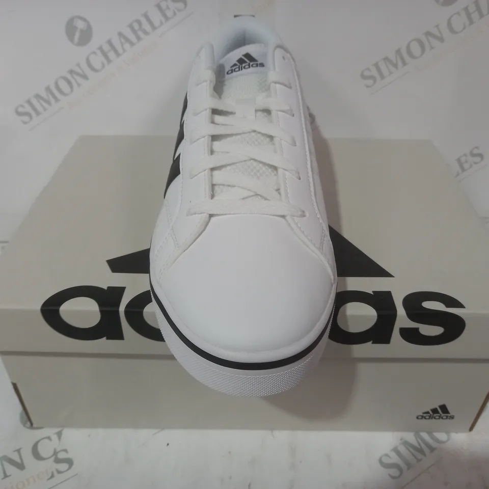 BOXED PAIR OF ADIDAS VS PACE 2.0 SHOES IN WHITE/BLACK UK SIZE 8