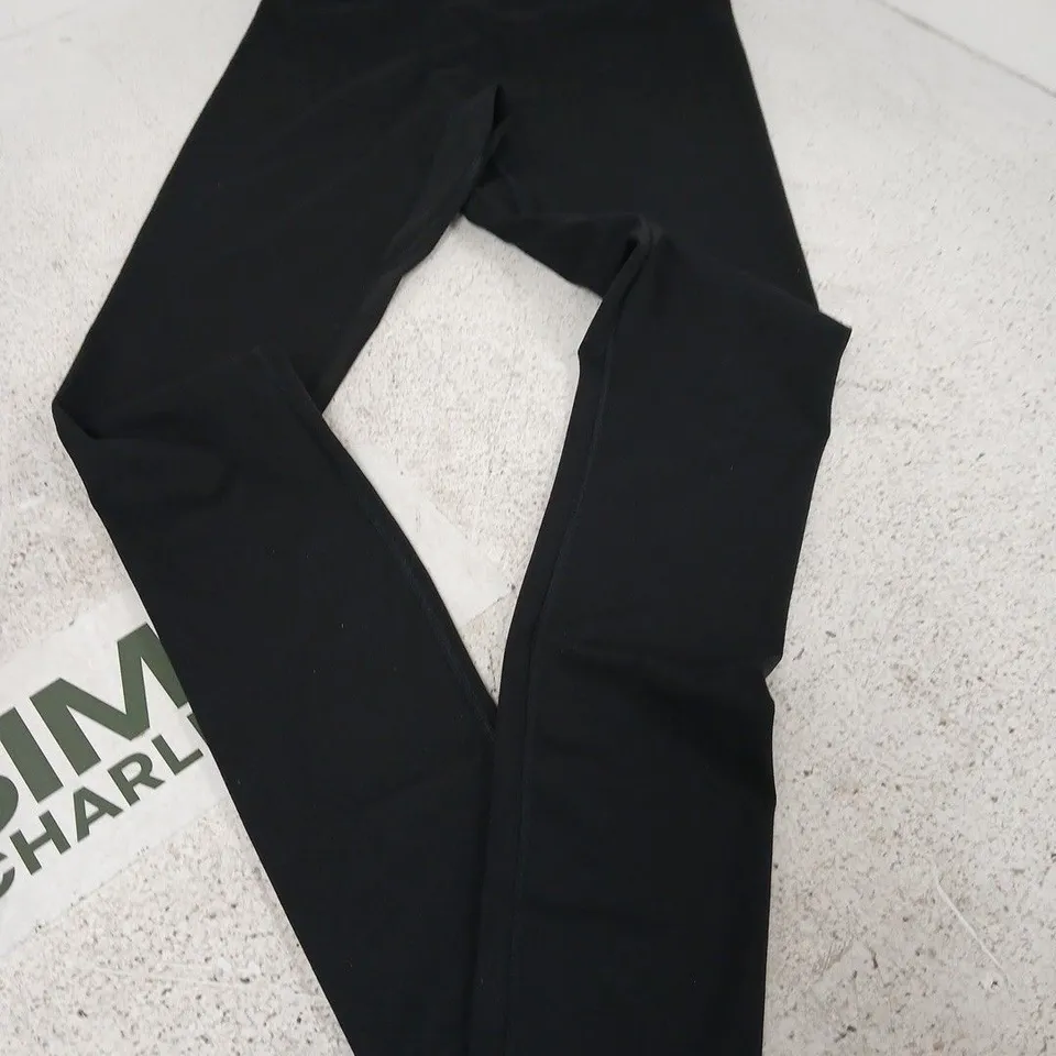 GYMSHARK BLACK LEGGINGS – SIZE S