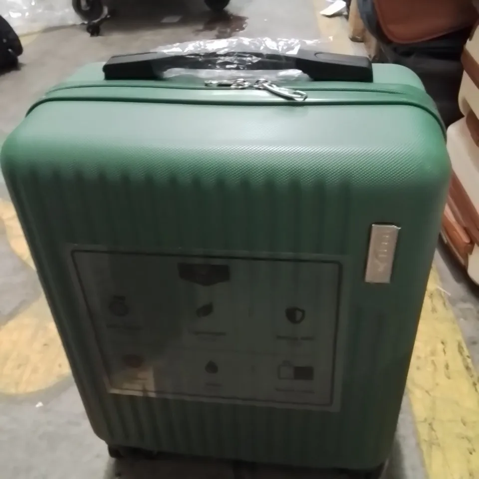 LUGG JETSET CABIN BAG GREEN