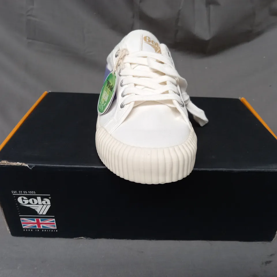 BOXED PAIR OF GOLA RALLY SHOES IN WHITE/LAVENDER/PATINA GREEN UK SIZE 6