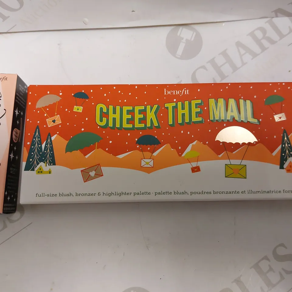 BOX OF 2 BENEFITS ITEMS TO INCLUDE CHEEK THE MAIL PALETTE AND ROLLER LASH 