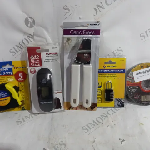 BOX OF APPROXIMATELY 10 ASSORTED ITEMS TO INCLUDE - TAPE MEASURING - MARKSMAN COMBINATION PADLOCK - GARLIC PRESS ECT