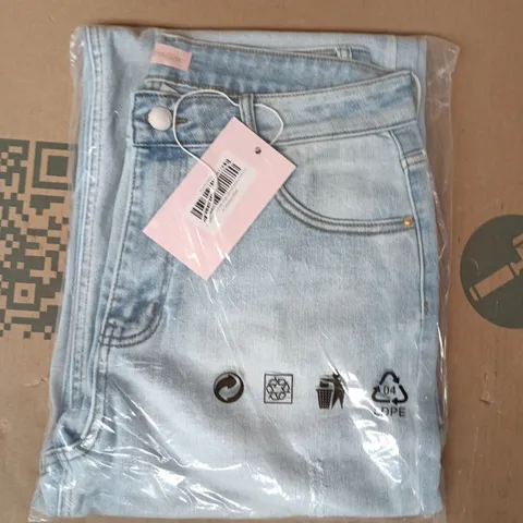 BAGGED PINK BOUTIQUE ESCAPE IN DENIM LIGHT BLUE DISTRESSED JEANS SIZE UNSPECIFIED