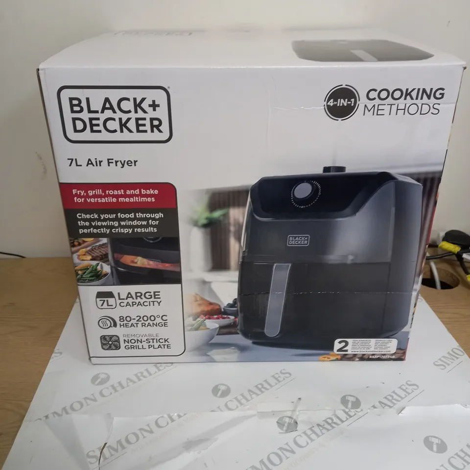 BLACK & DECKER 7L AIR FRYER 