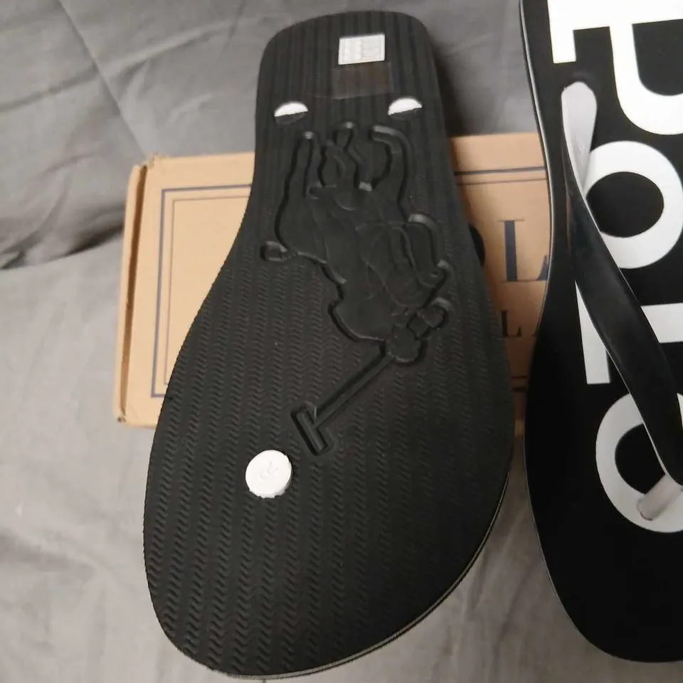 POLO RALPH LAUREN MEN’S FLIP FLOPS – BLACK/WHITE, UK 10 (US 11, D) – PAIR